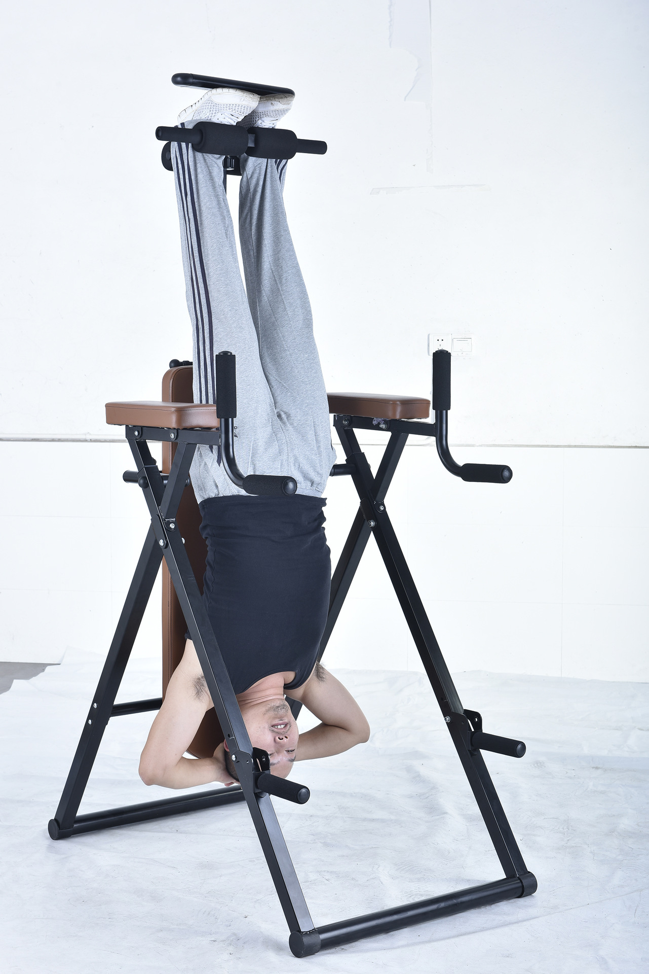 Máquina de soporte de mesa de  - Inversion Table Fold reseña y precio